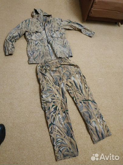 Комуфляжный костюм.Б/у в отличном состоянии