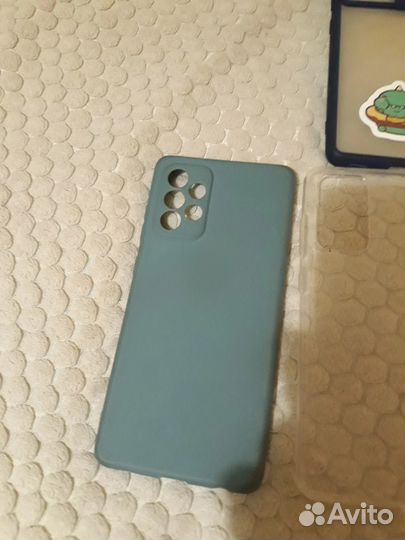 Продам чехлы на Samsung A72