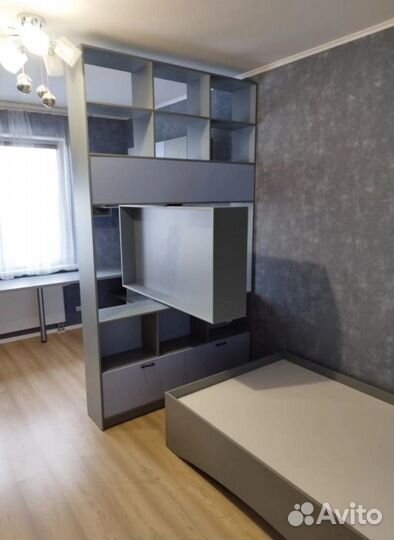 Рабочая зона у окна