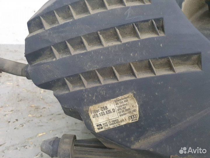 Корпус воздушного фильтра Audi A6 C6 2.4 BDW 2005