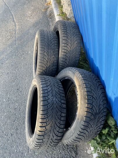 Pirelli Formula Ice 205/55 R16 91T