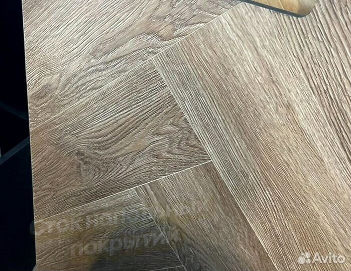 Кварц виниловый ламинат елка