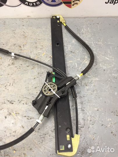 Стеклоподъемник передний правый Audi A6 С7 chva