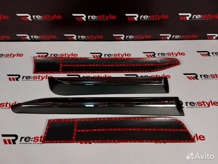 Молдинги дверей Hilux Pick Up с15г