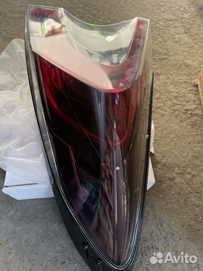 Стоп-сигнал правый Toyota ch-r