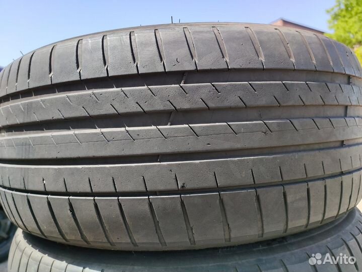 Michelin Pilot Sport 4 245/45 R18 и 275/40 R18