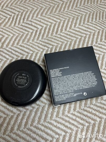 Пудра MAC pro longwear light plus