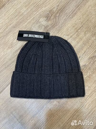 Фирменная шапка Bikkembergs