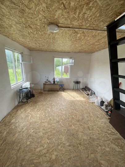 Дача 40 м² на участке 5 сот.