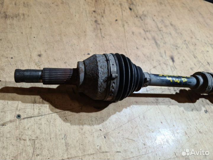 Привод передний левый Nissan Juke F15 1.6 DDT 2011