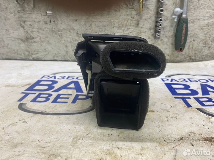 Решетка воздуховода Каптива С 10