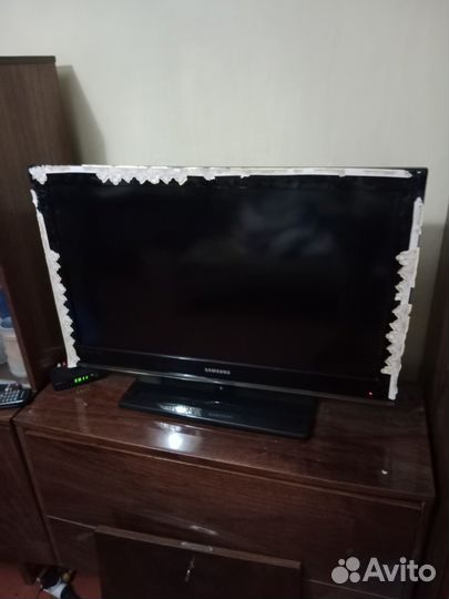 Телевизор samsung