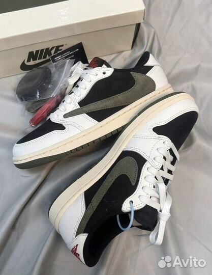 Кроссовки Travis Scott x Air Jordan 1 Low