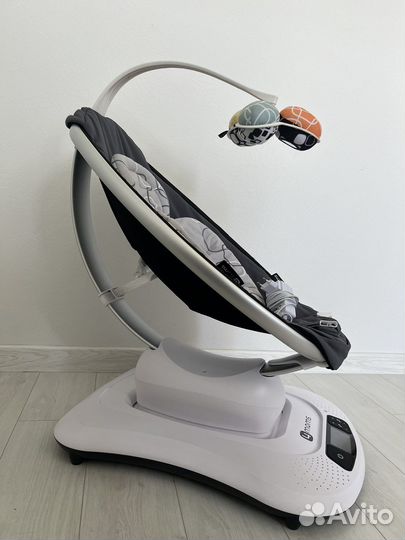 Современные качели 4 moms MamaRoo