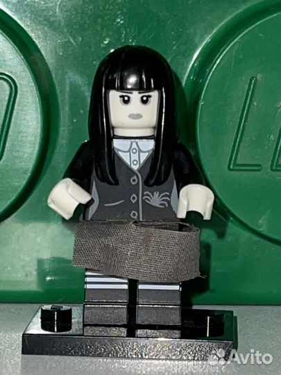 Lego Minifigures Девочка-вампир