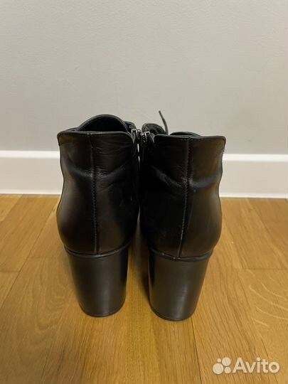 Ботильоны женские 39 размер