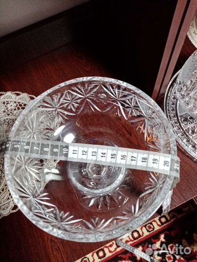 Хрустальная ваза на ножке. Богемия