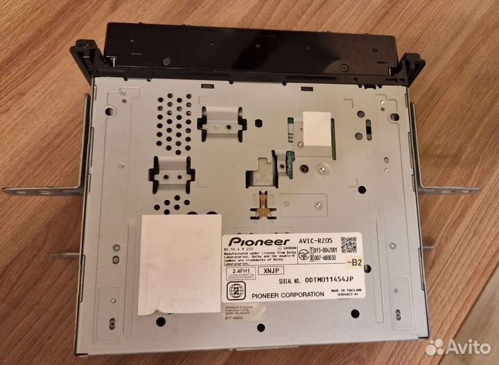 Автомагнитола Pioneer Carrozzeria avic-RZ05