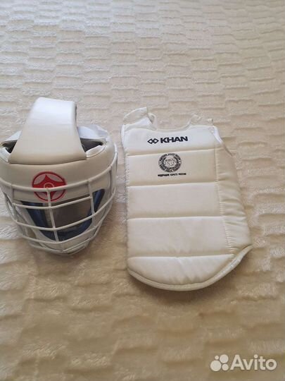 Шлем для каратэ, нагрудник