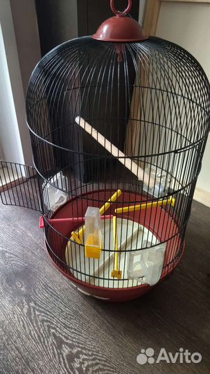 Большая клетка для птиц