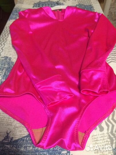 Для бальных танцев купальник и юбка