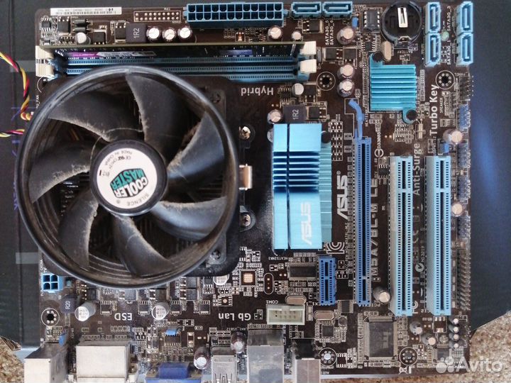 Материнская плата