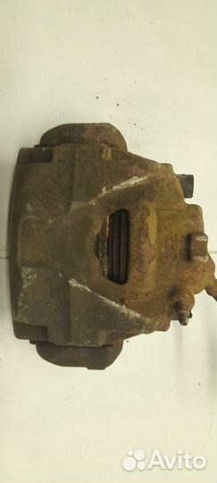 Суппорт передний Renault Megane 3 Fluence