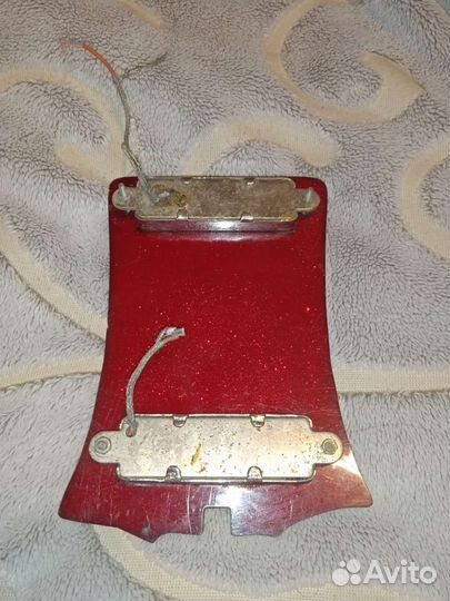 Звукосниматели с пикгардом от советского баса