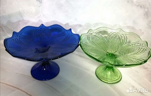 Вазы, конфетницы,фруктовницы,цветное стекло