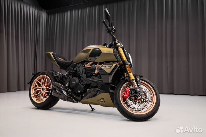 Ducati Diavel 1260 Lamborghini