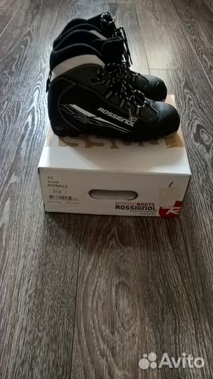 Лыжные ботинки Rossignol