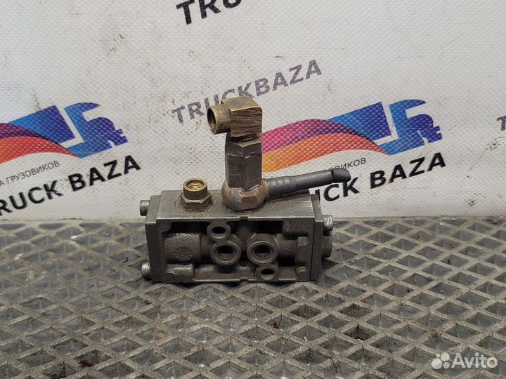 0501215358 Клапан делителя кпп ZF