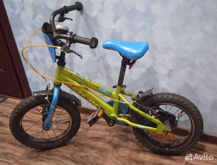 Велосипед для мальчиков Stern Robot 12