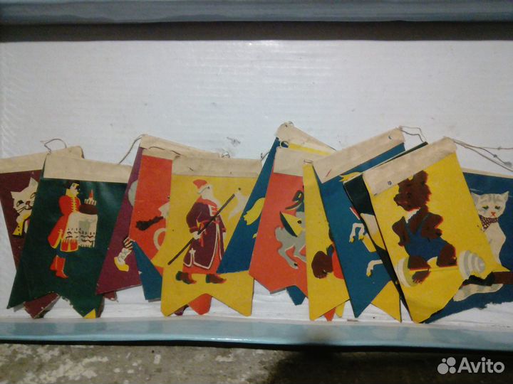 Ёлочное украшение.Бумажные флажки.СССР
