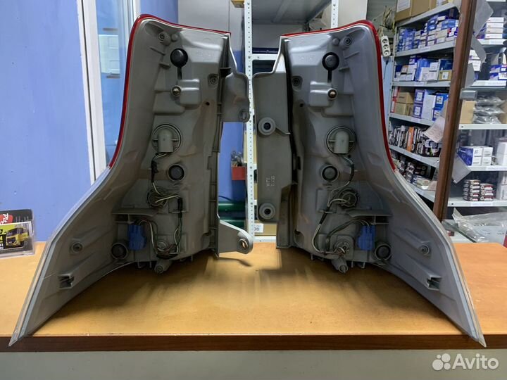 Задние фонари Toyota Prado 150