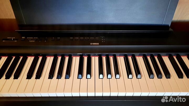 Цифровое пианино Yamaha P-125