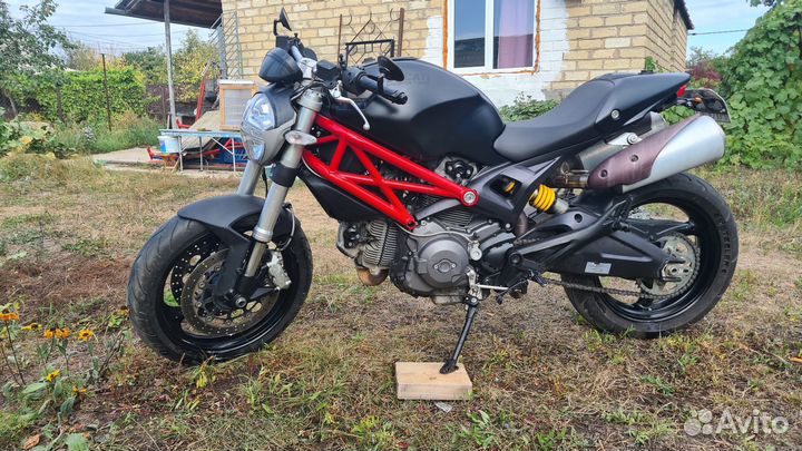 Ducati monster 696 ABS 2013