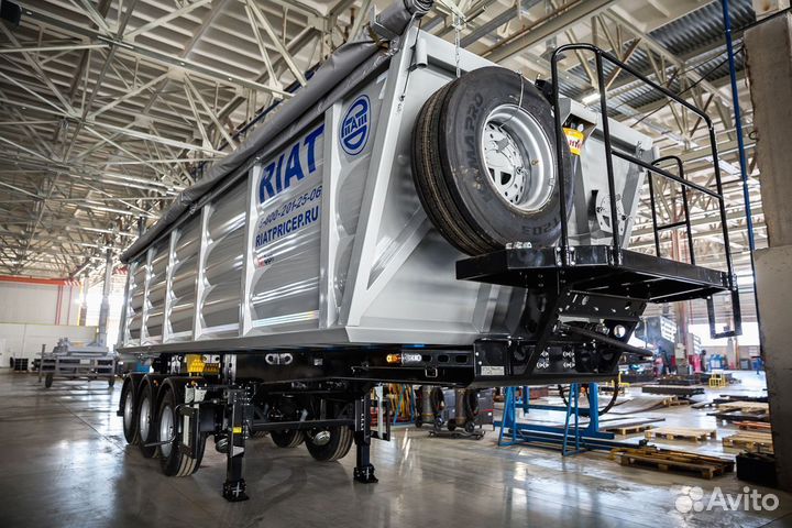 Полуприцеп самосвальный РИАТ 924900-317, 2023