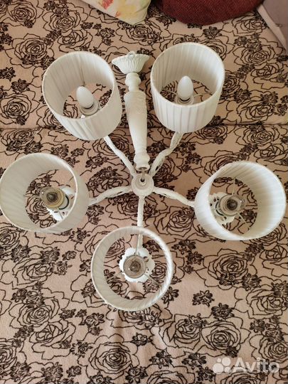 Люстра потолочная