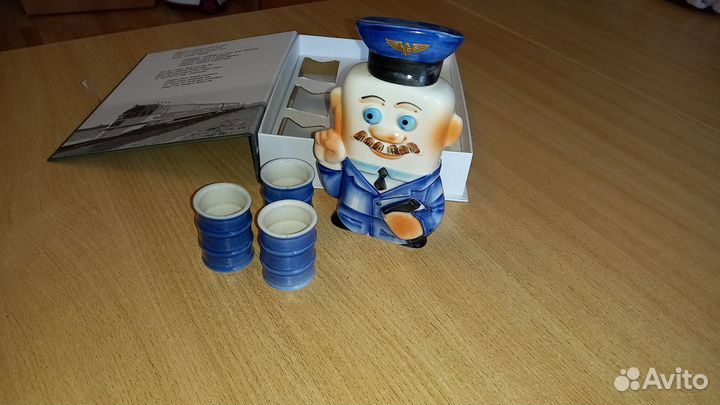 Графин +3 рюмки (сувенир 