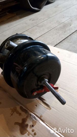 Энергоаккумулятор 16/24 для дисковых тормозов