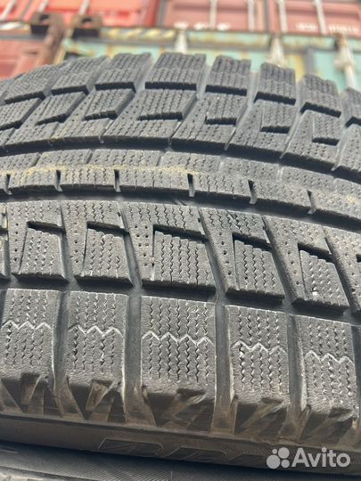 Bridgestone Blizzak RFT 255/50 R19