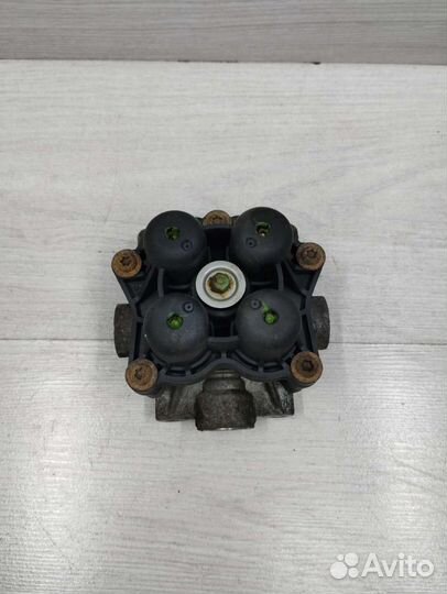 Кран 4 -х контурный Man