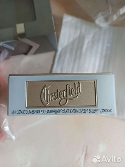 Пепельницы с брендовой символикой и пробки