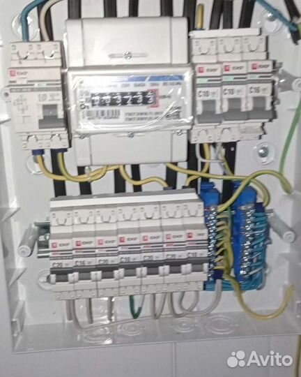 Даниил электрик