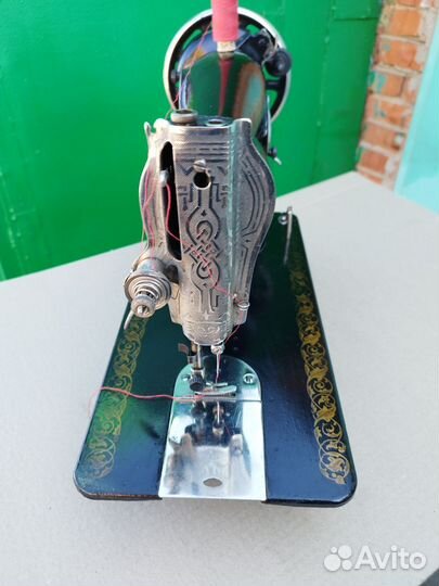 Швейная машина Подольск 1м