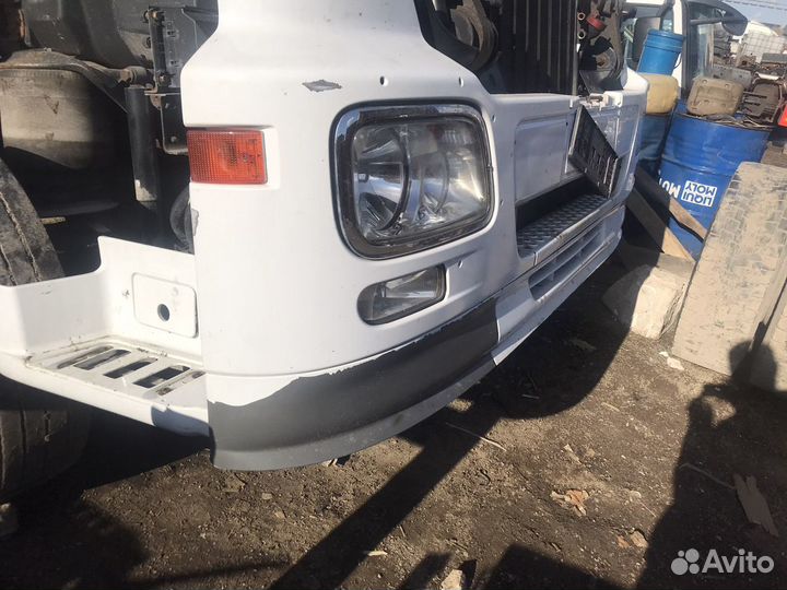Бампер Mercedes Benz Actros в сборе с фарами MP3