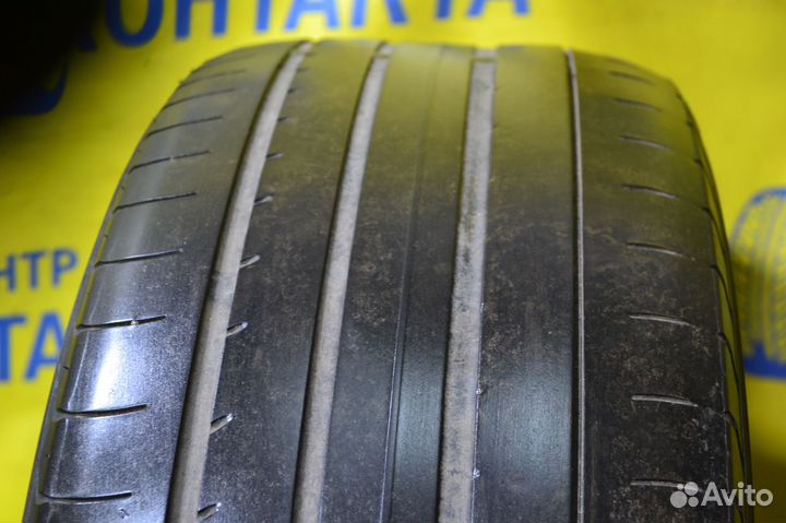 Yokohama Advan Sport V105 245/45 R17