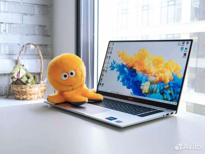 Honor MagicBook Pro / i5/MX 350/ 16Gb/512GB