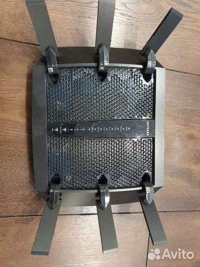 Wifi роутер Netgear Nighthawk X6